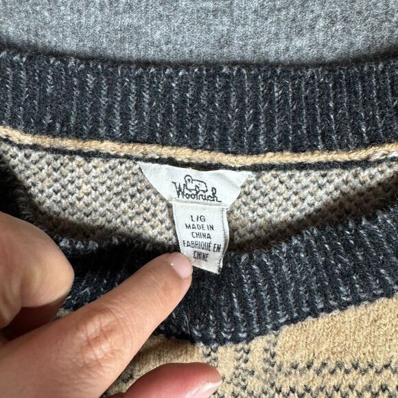 Woolrich Beige and Gray Patterned Turtleneck Sweater - Picture 8 of 13